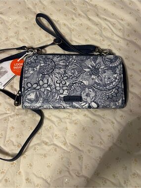Sakroots Navy and White Floral Wristlet Crossbody